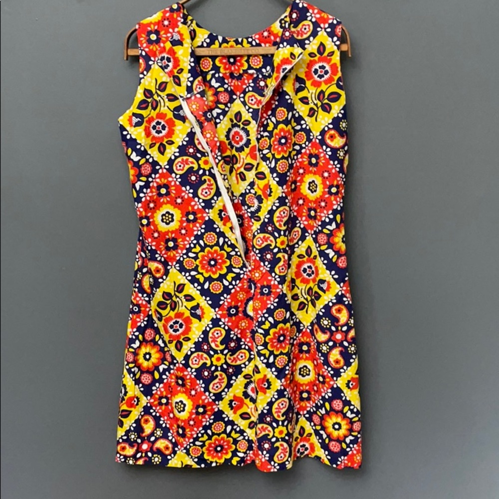 Vintage Patterned Dress - Picture 3 of 6
